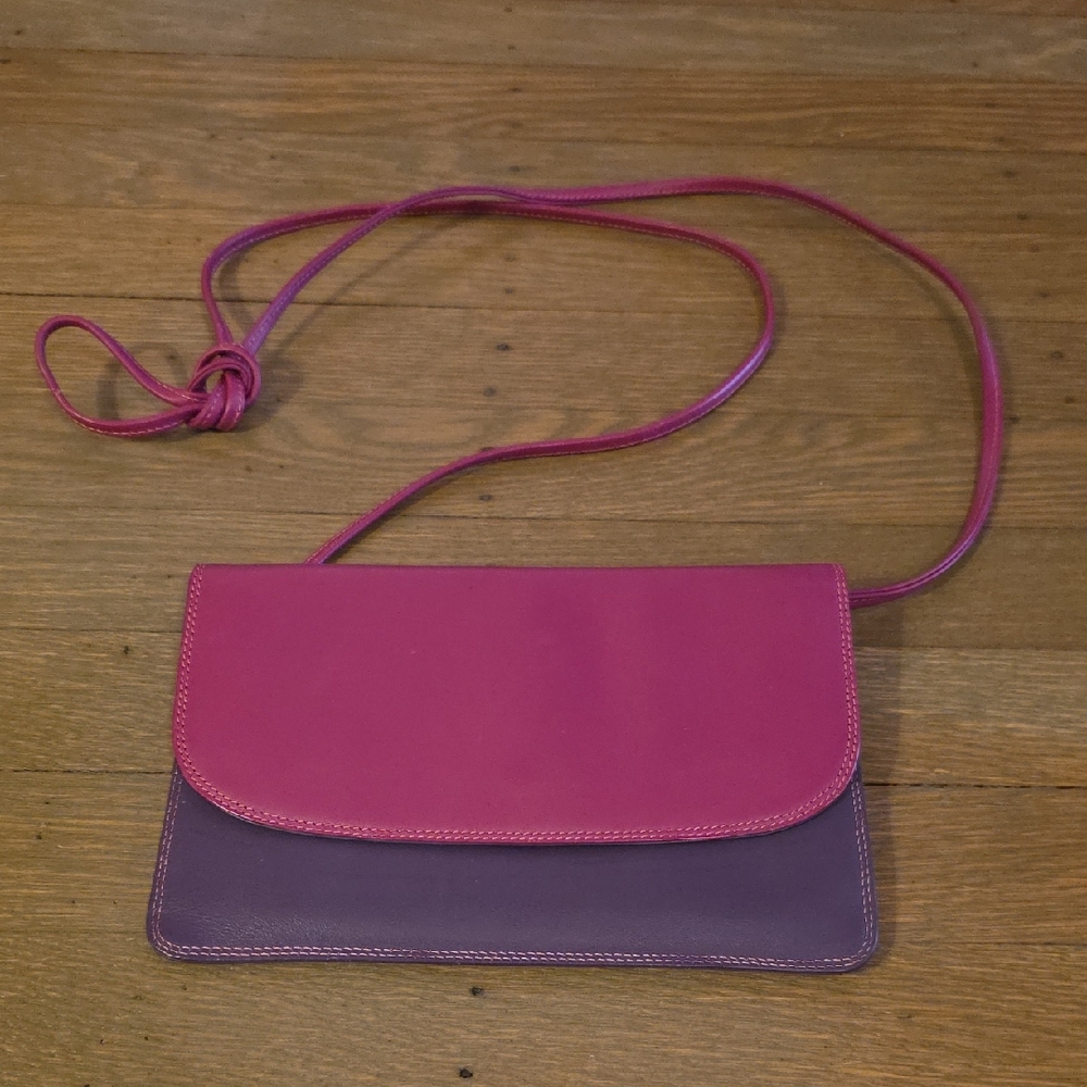 Mywalit Leather Matinese- Elegant Two-Tone Crossbody Bag.    7.5x5"  NWOT